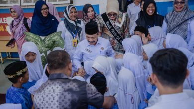 Bupati Pidie, H.Sarjani Abdullah saat hadir pada acara imunisasi Dinas Kesehatan, Rabu (13/8/2025)