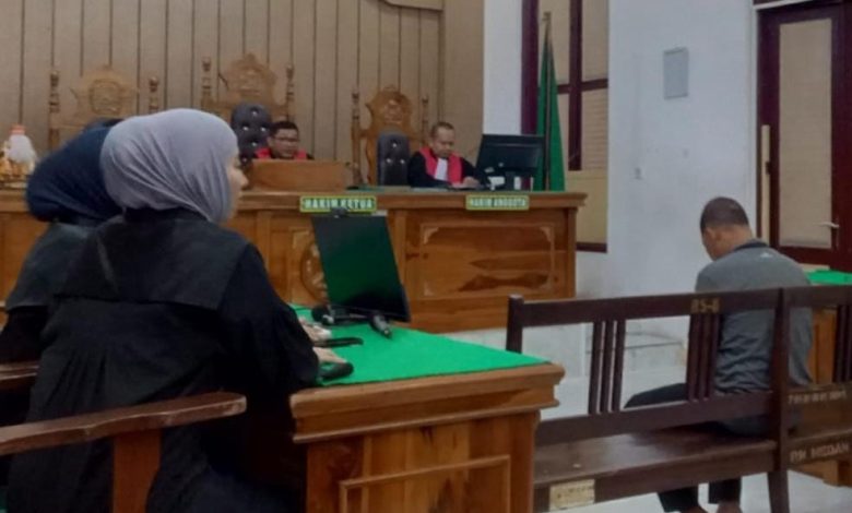 Sidang di PN